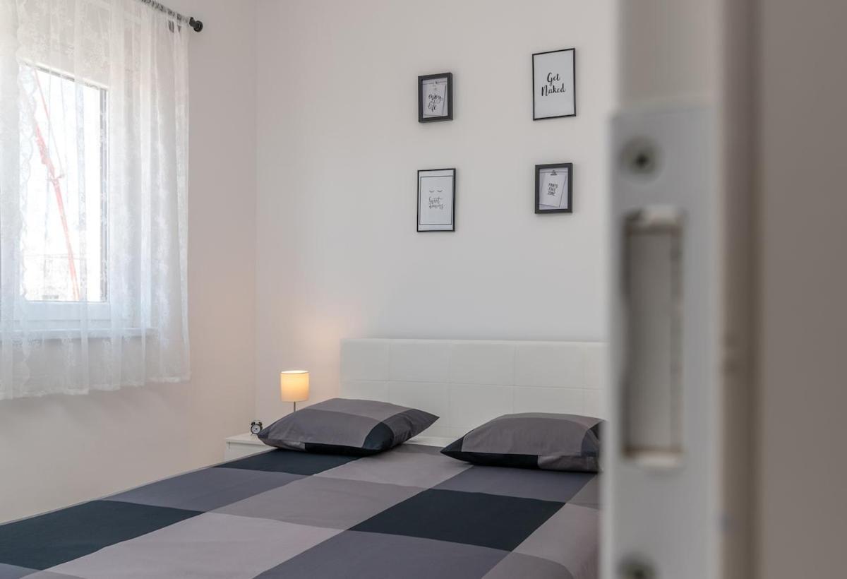 Apartman Spiro Trogir Dış mekan fotoğraf
